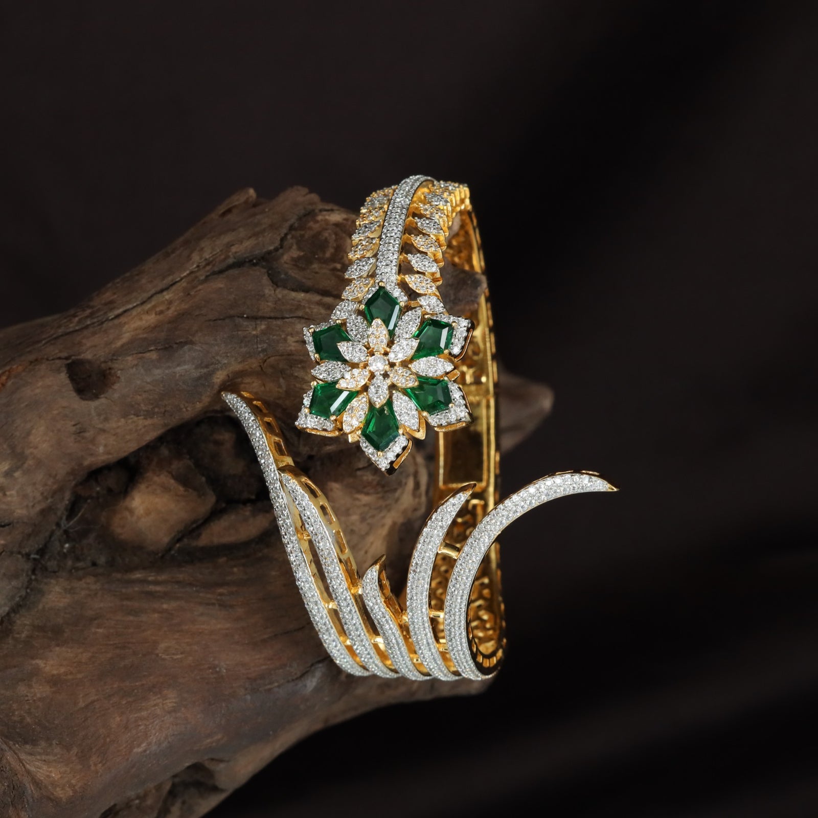 Fluted Blossom Kada with Floral Centre Detailing