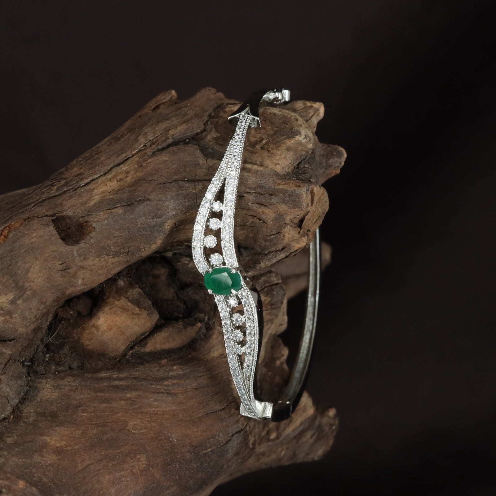 Luxury Open Kada with Marquise Leaf Pattern and Center Accent