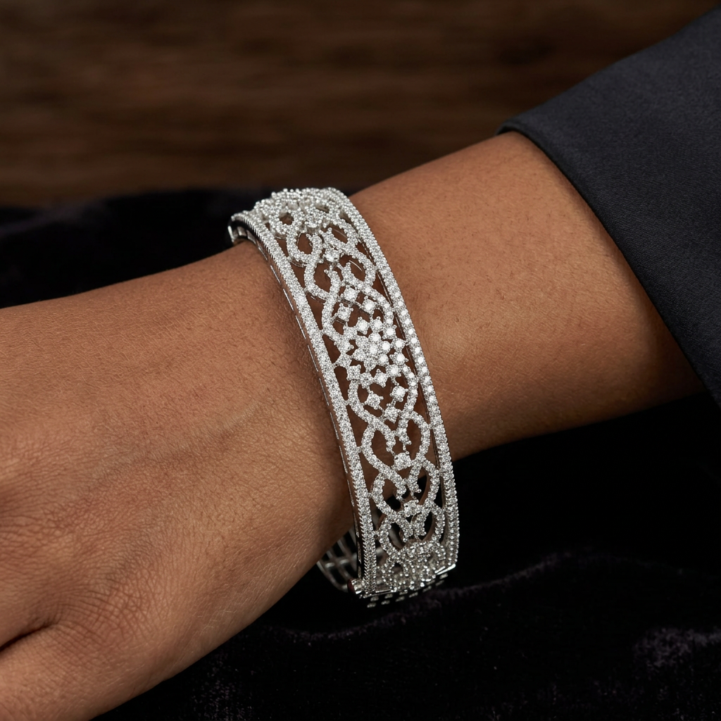 Wide Floral Vine Kada with Intricate Lattice Structure