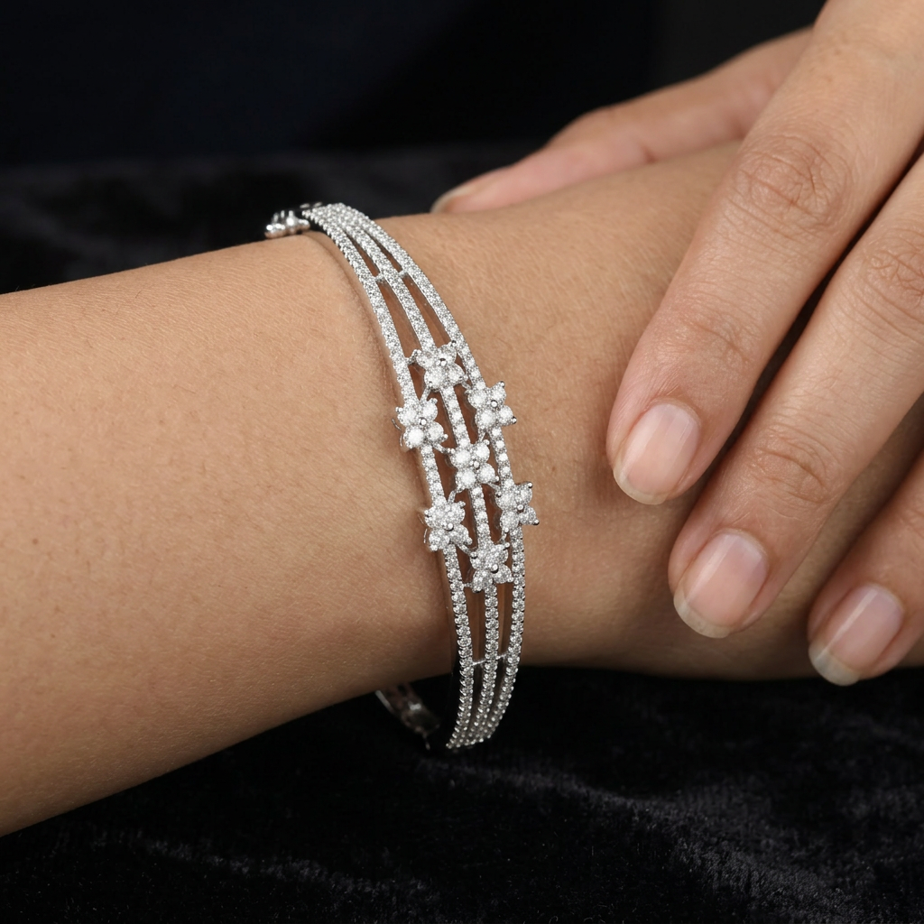 Geometric Multi Rail Statement Kada with Structured Link Motif Design