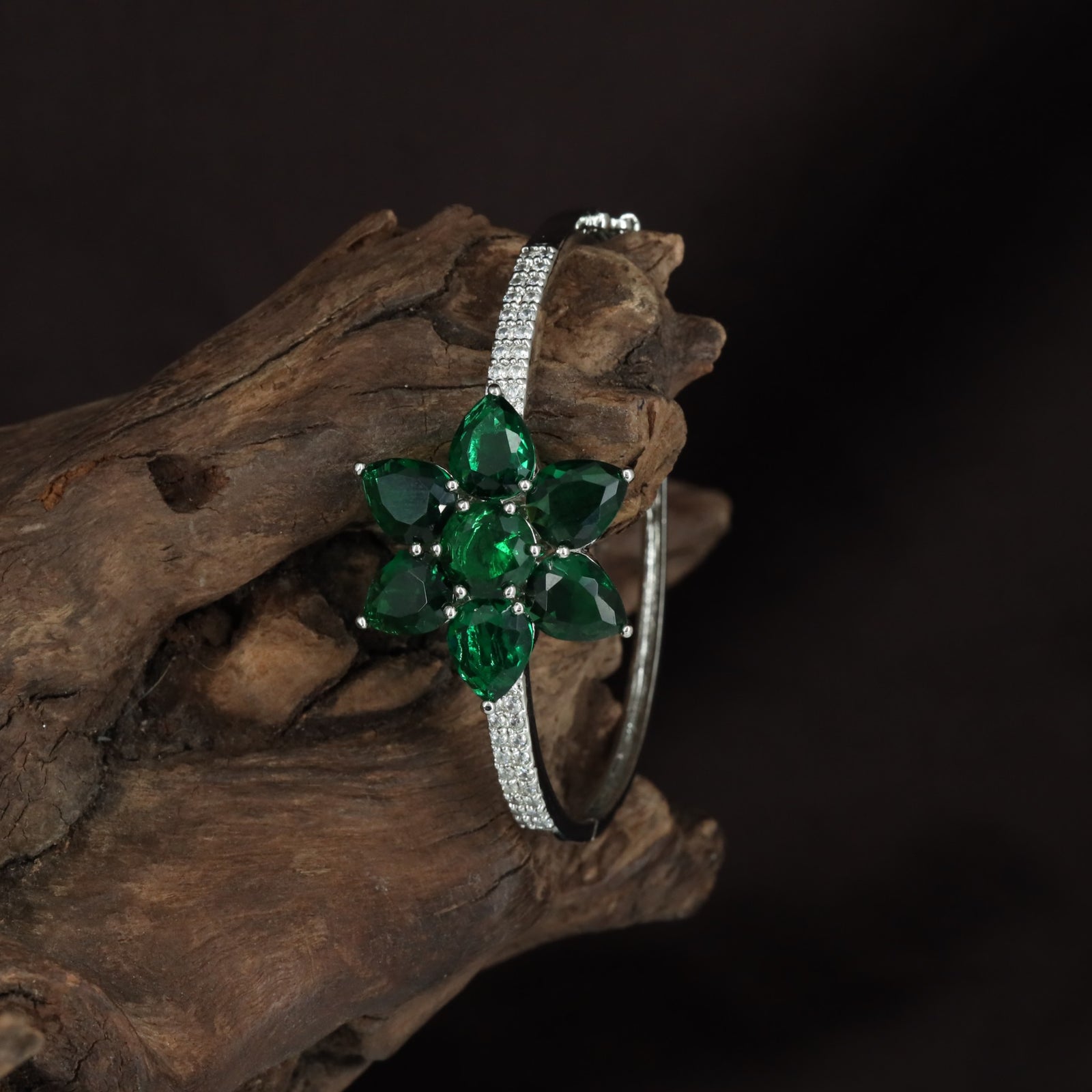 Floral Kada with Layered Flower Formation and Crystal Border Flow