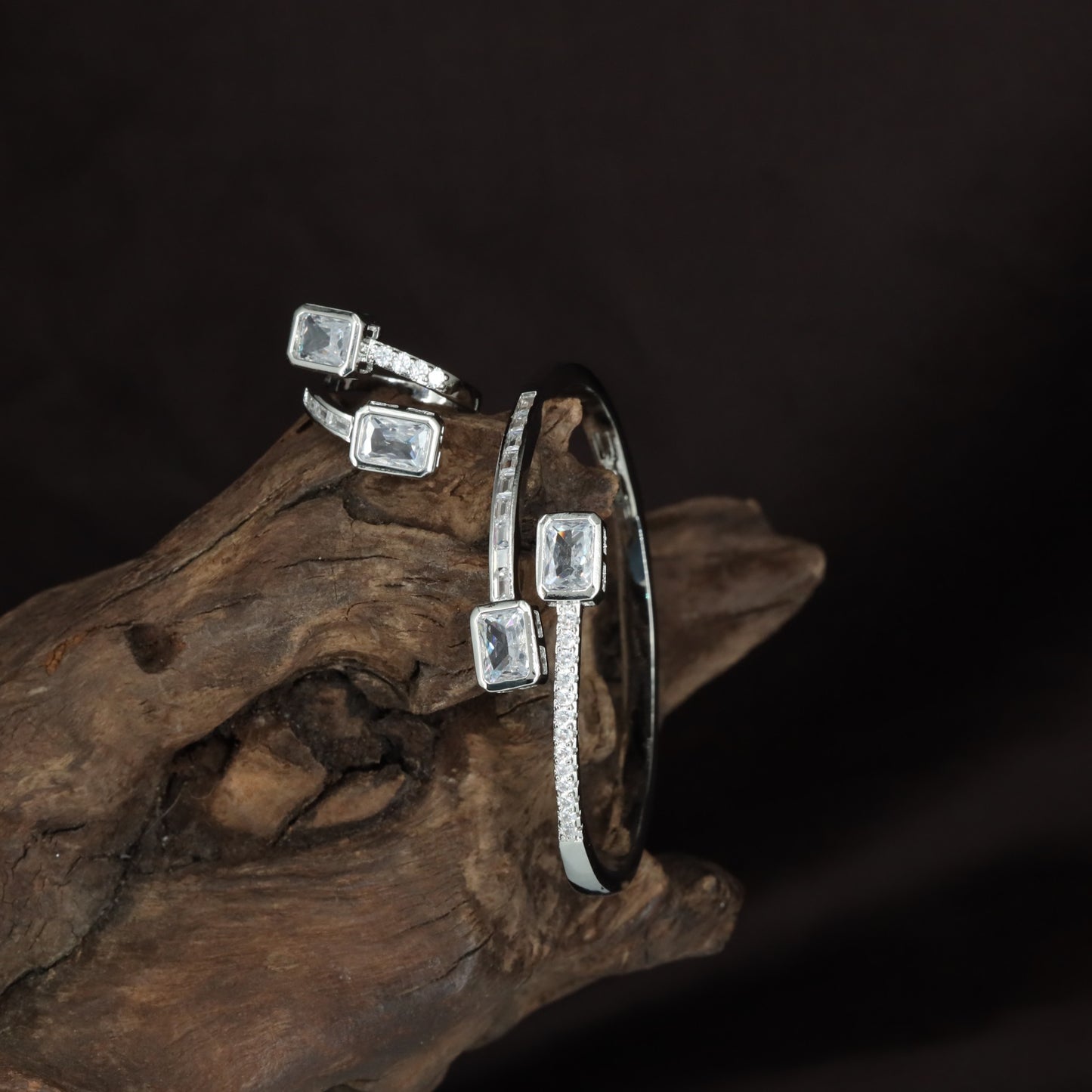 Blazework Grid Kada with Linked Ring Extension and Geometric Accent Styling