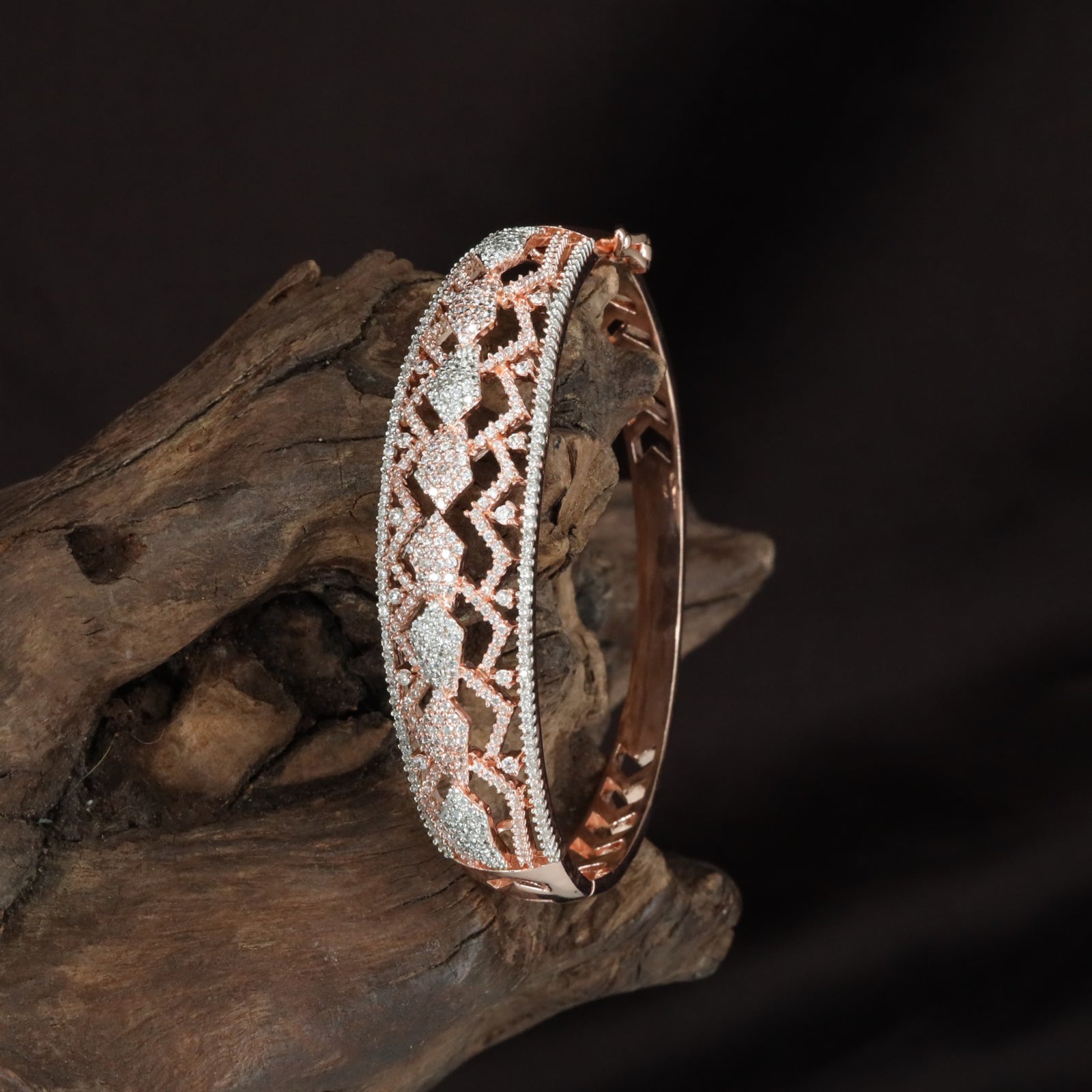 Designer Zigzag Band Kada with Elegant Stone Styling