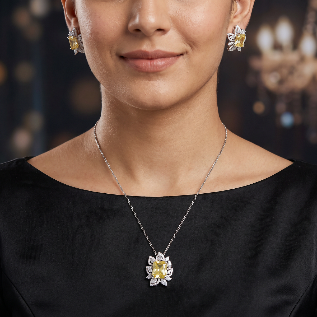 Floral bloom chain with pendant designed with marquise petal detailing