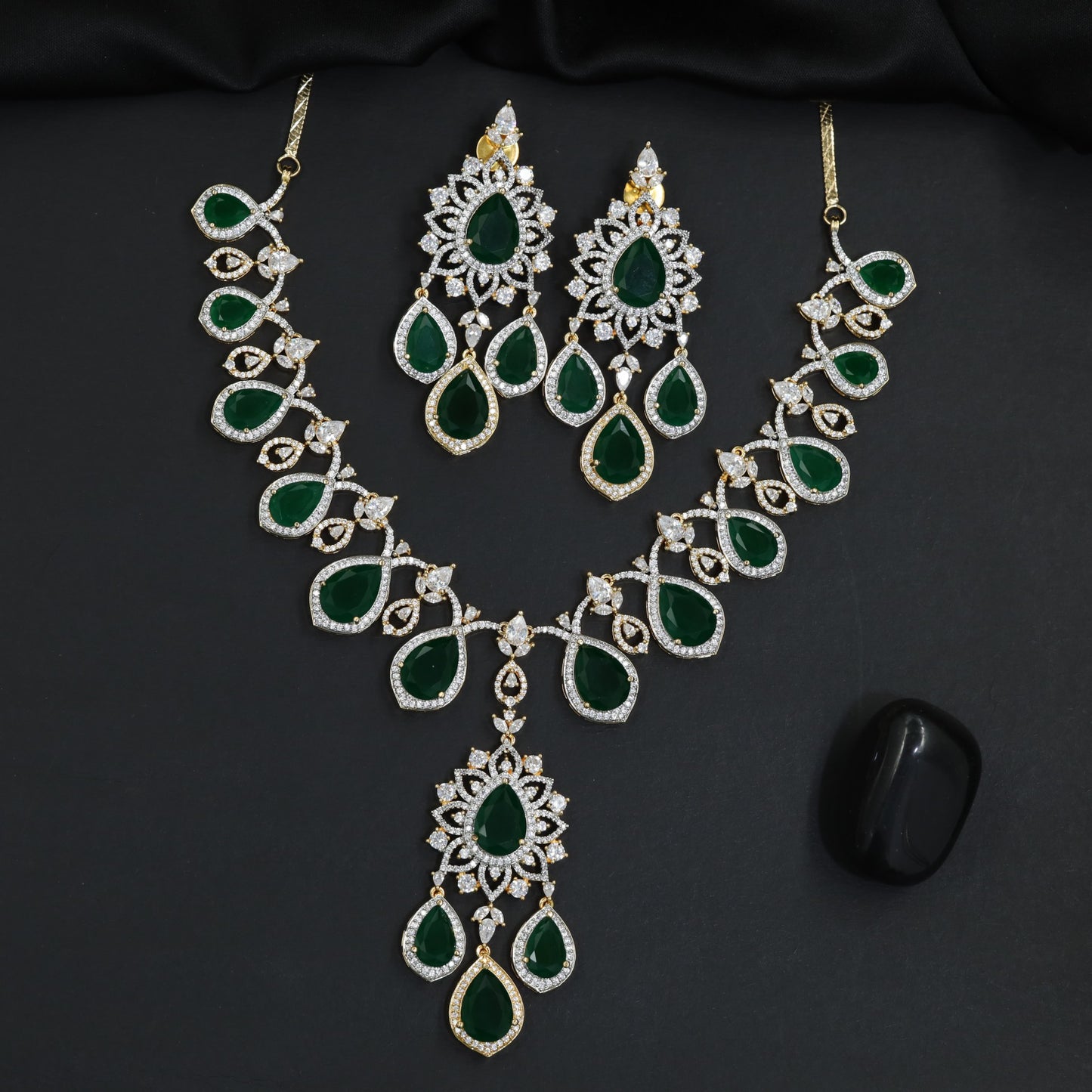 Shimmering fine pave trim festive Gj necklace set featuring matching chandelier earrings