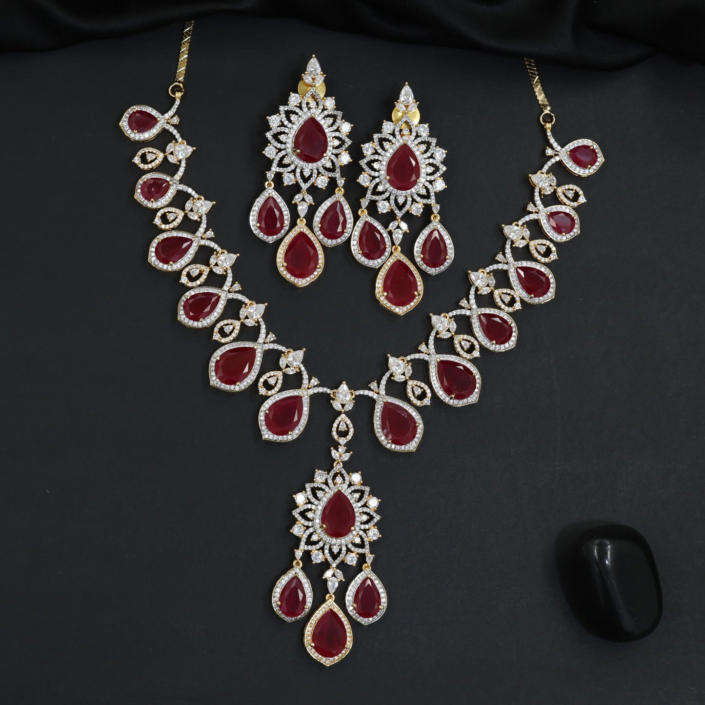 Shimmering fine pave trim festive Gj necklace set featuring matching chandelier earrings