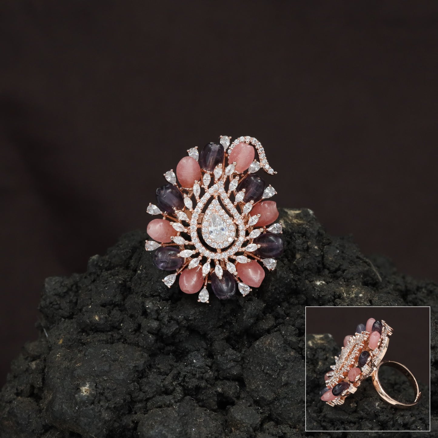 Crystal Paisley Center Finger Ring with Radiating Petal Design