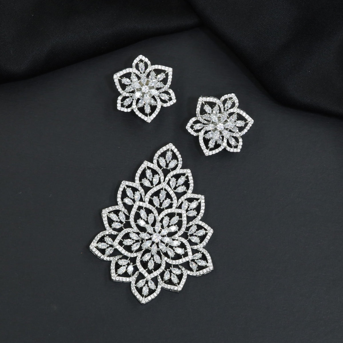 Artistic Pendant Set with Layered Lotus Petals