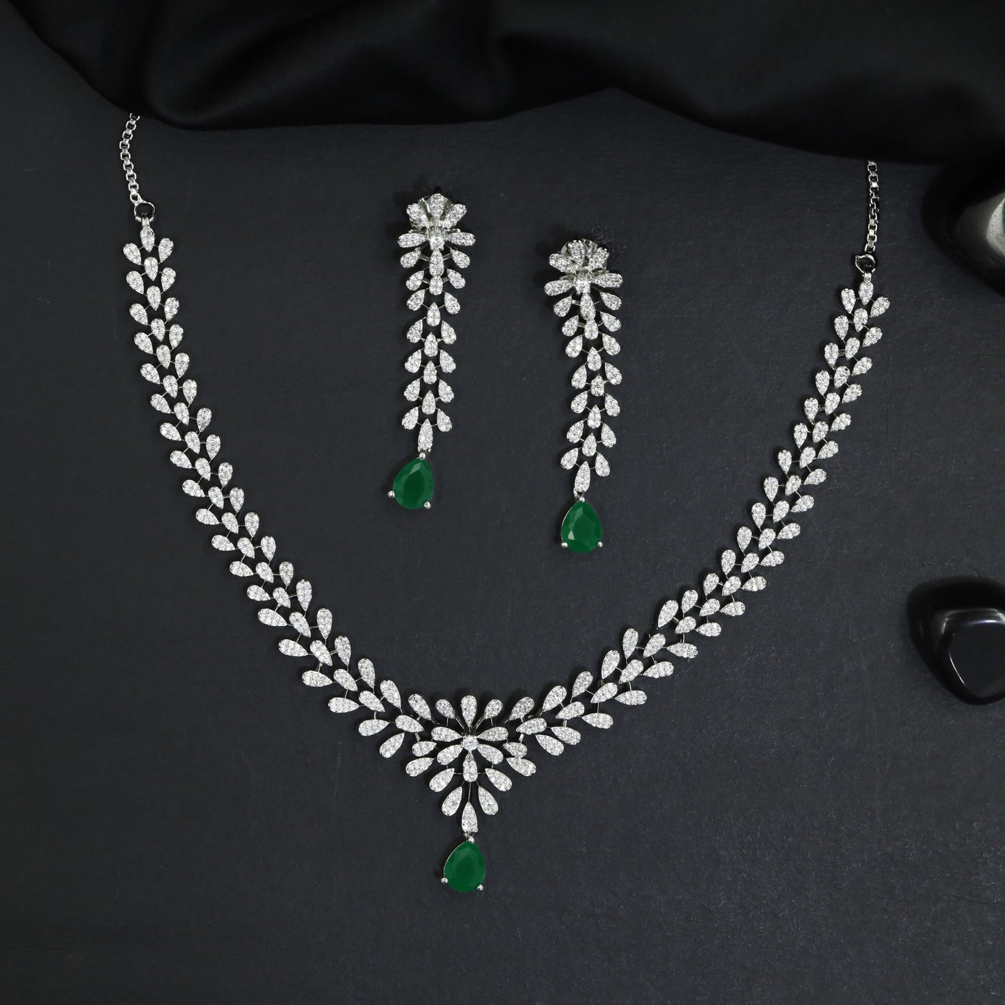 Heritage Leaf Trail Rhodium Necklace Set with Floral Crest Accent