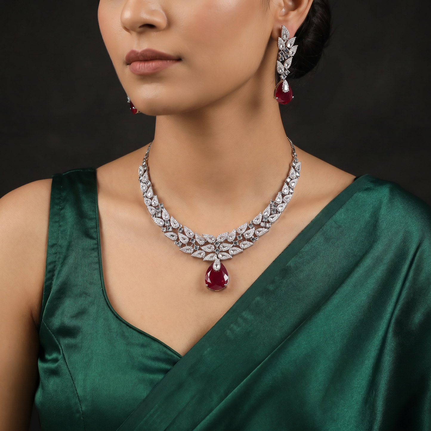 Heirloom Leaf Garland Rhodium Necklace Set with Pear Drop Pendant