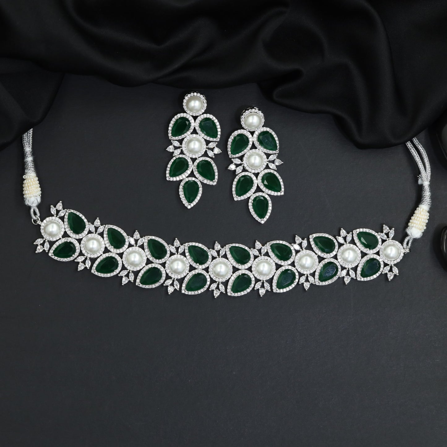 Festoon Floral Rhodium Choker Set with Linked Rosette Design