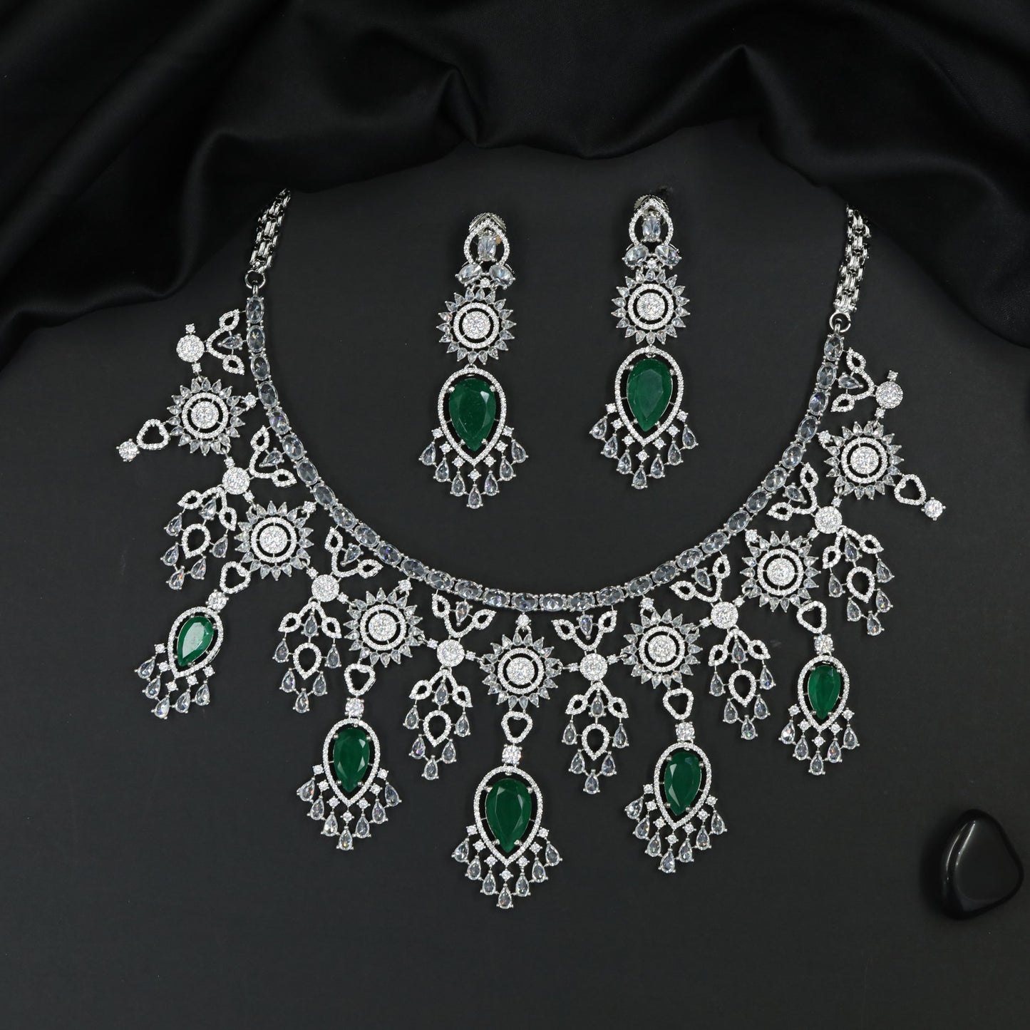 Floral Garland Rhodium Necklace Set with Pendant Drop Silhouette