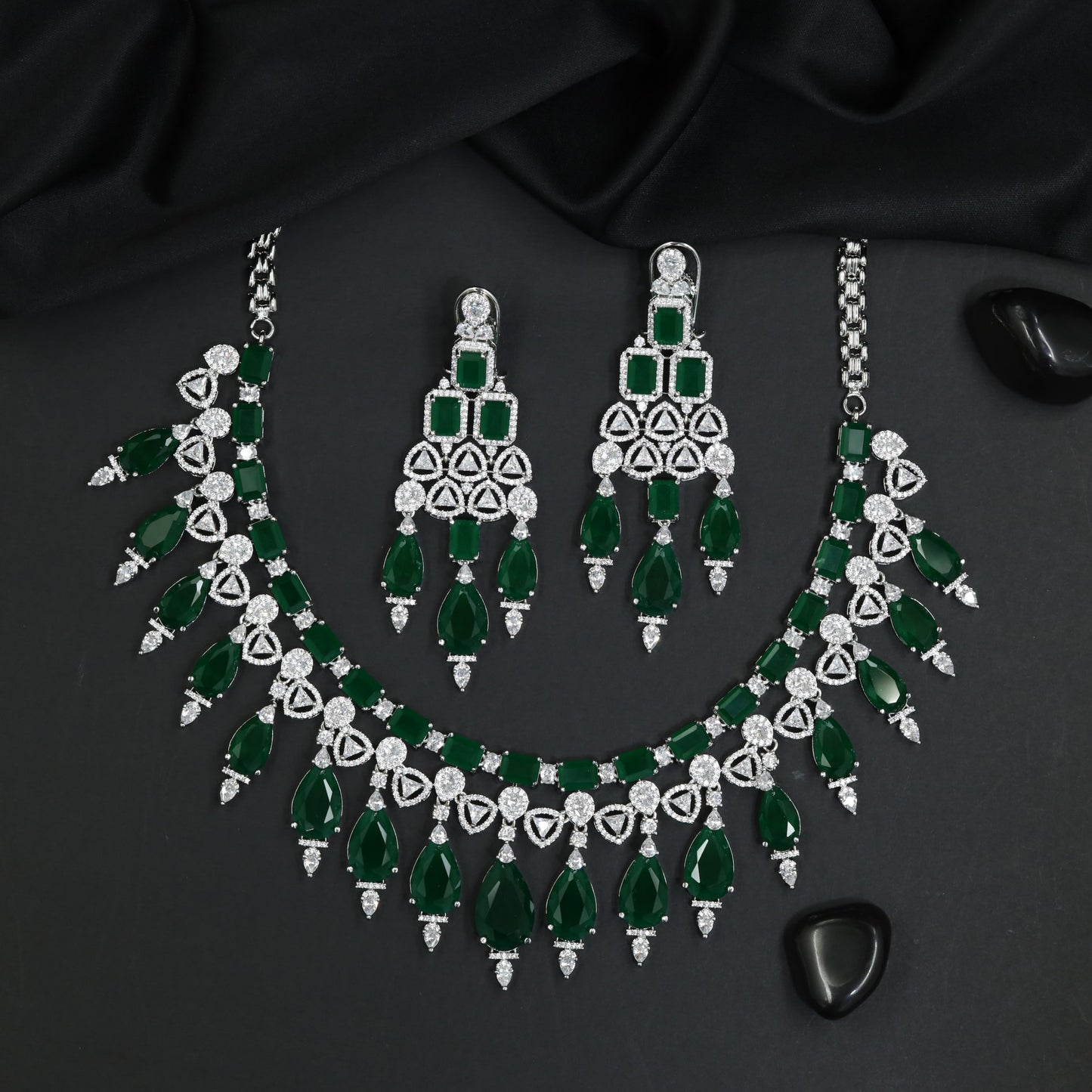 Halo Link Necklace Set with Teardrop Dangle Accents