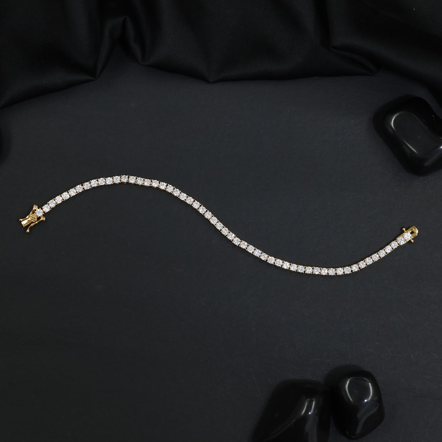 Rhodium Bracelet with Rounded Square Links and Continuous Pattern