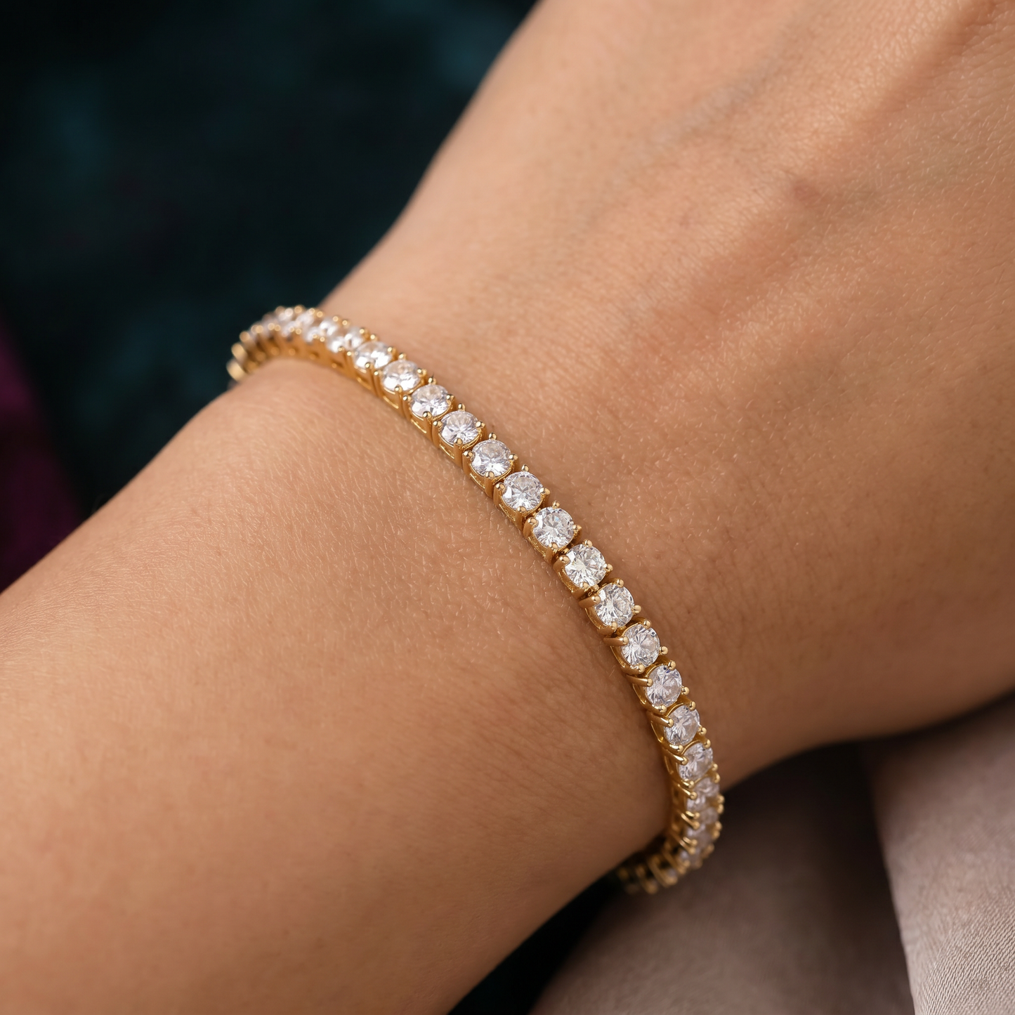 Gold Polish Bracelet with Seamless Floral Link Design