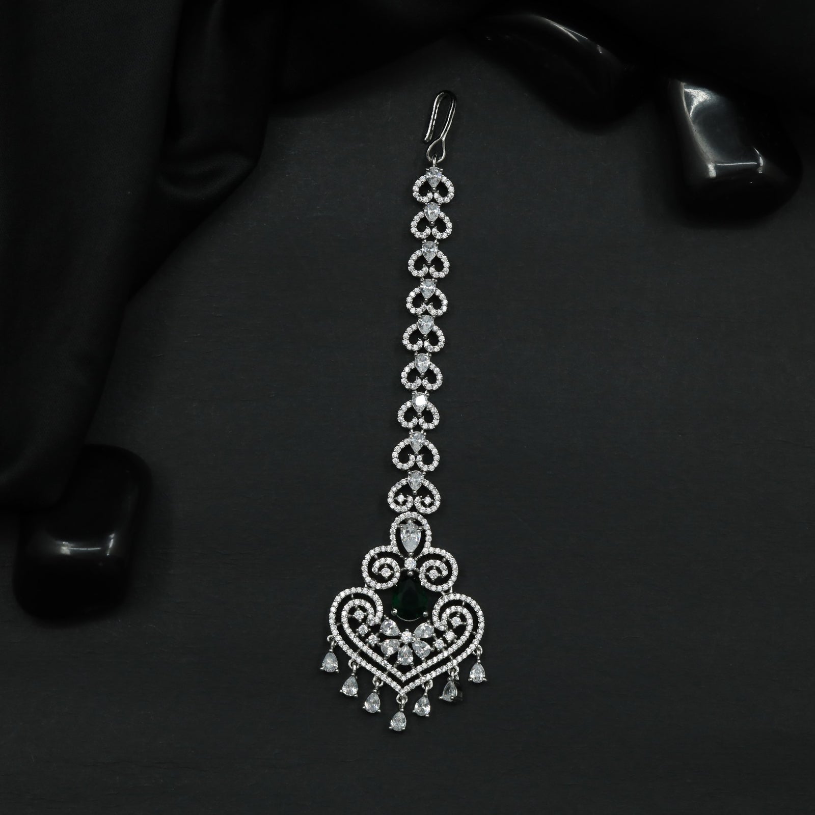 Tikka Featuring Heart Shaped Links and Decorative Pendant