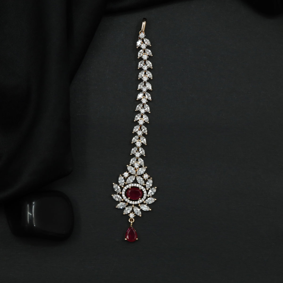 Floral Arrangement Tikka with Suspended Drop