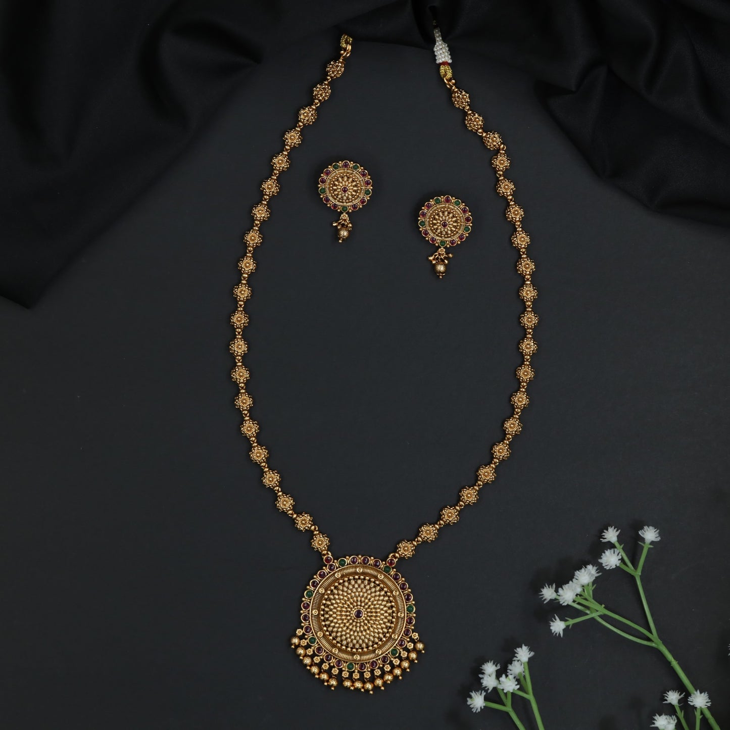 Antique Medallion Chain with Statement Pendant and Matching Stud Earrings