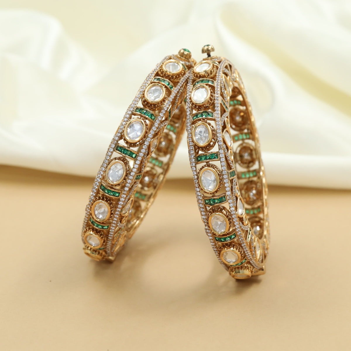 Classic Kundan Bangles with Structured Oval Frames