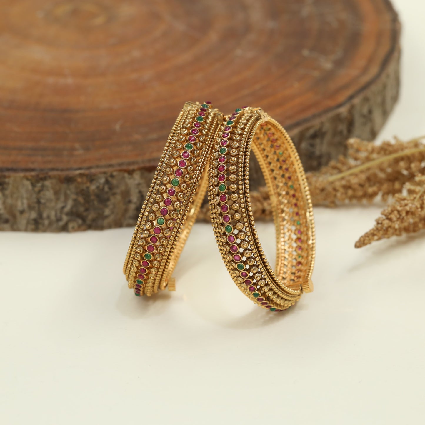 Antique Wedding Bangles with Classic Heritage Detailing