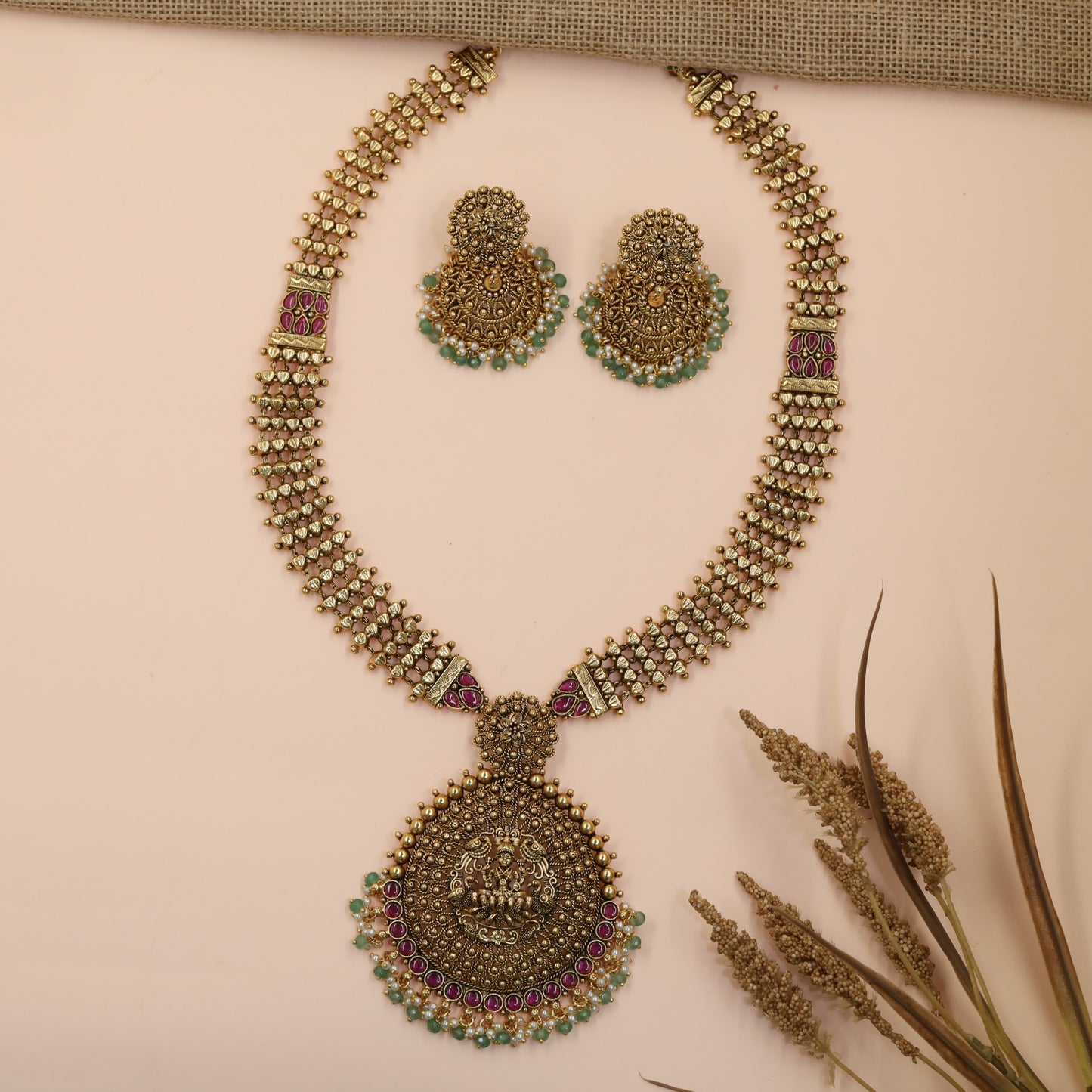 Grand Antique Long Haara with Finely Detailed Lakshmi Centrepiece