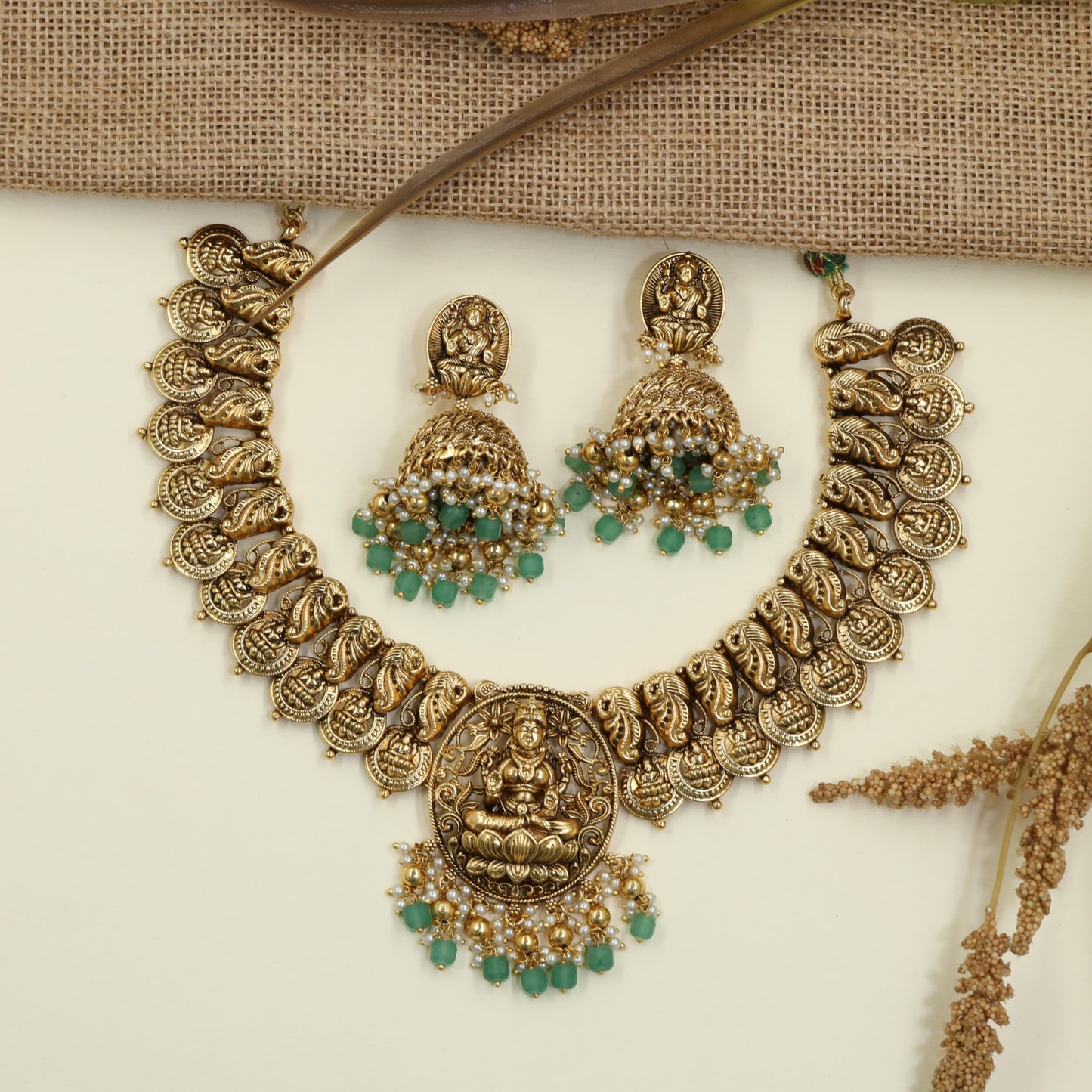 Grand Antique Necklace with Traditional Peacock Link Pattern