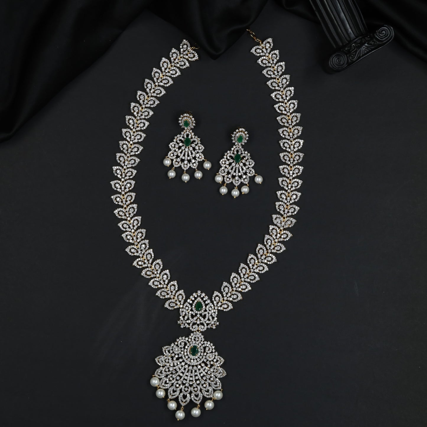 Luxury GJ Long Haara Crafted with Intricate Leaf Motifs and Statement Pendant
