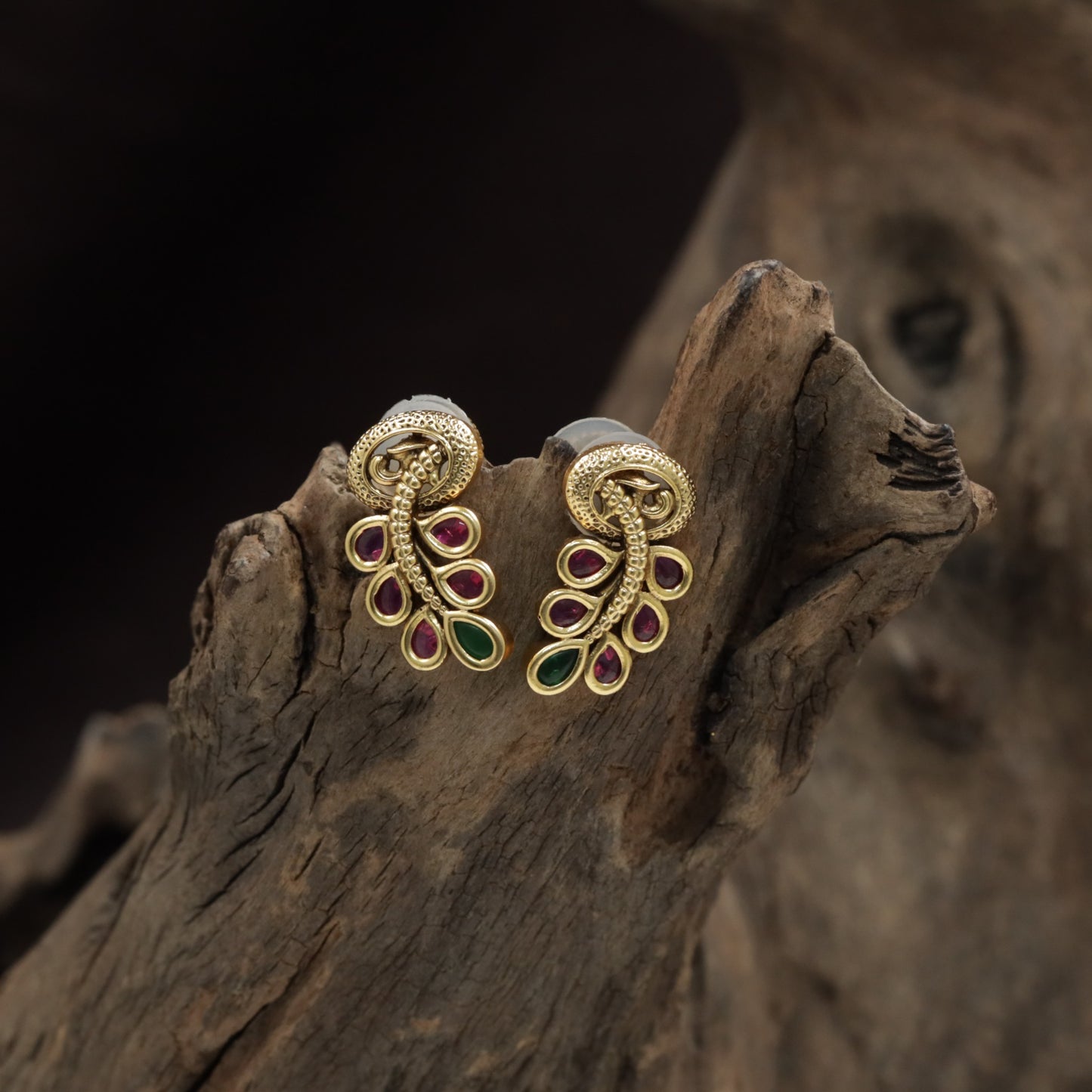Antique Curved Stud With Cascading Drop Petal Arrangement