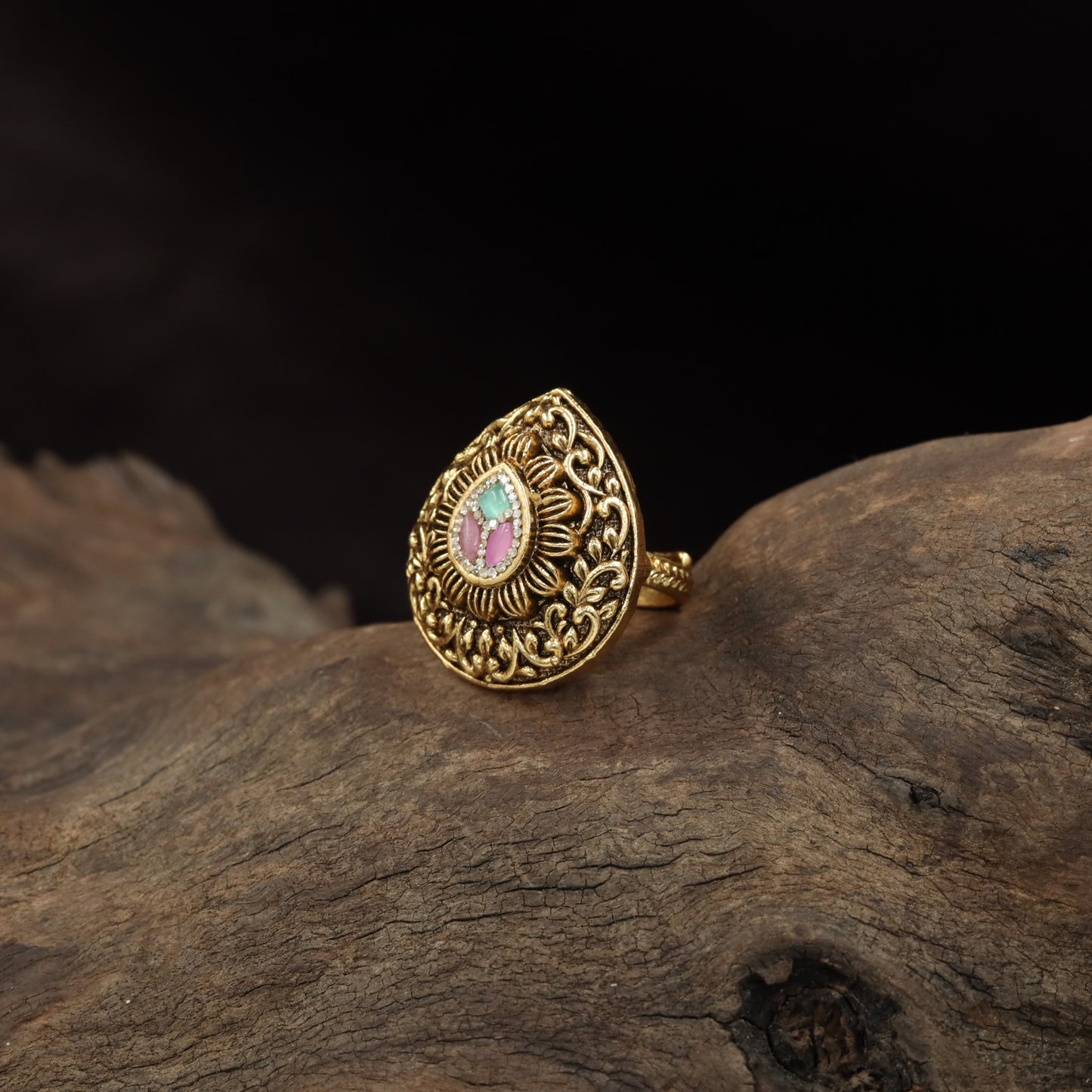 Traditional Antique Finger Ring with Radiating Lines and Elaborate Curved Detailing