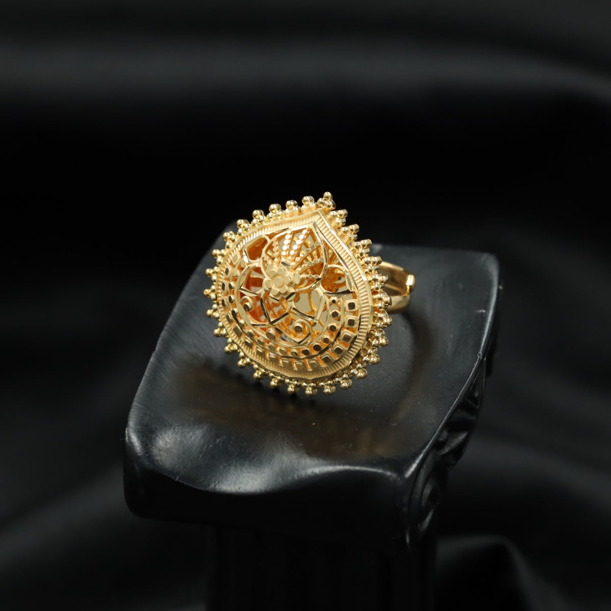 Gold Plated Floral Teardrop Ring with Beaded Border