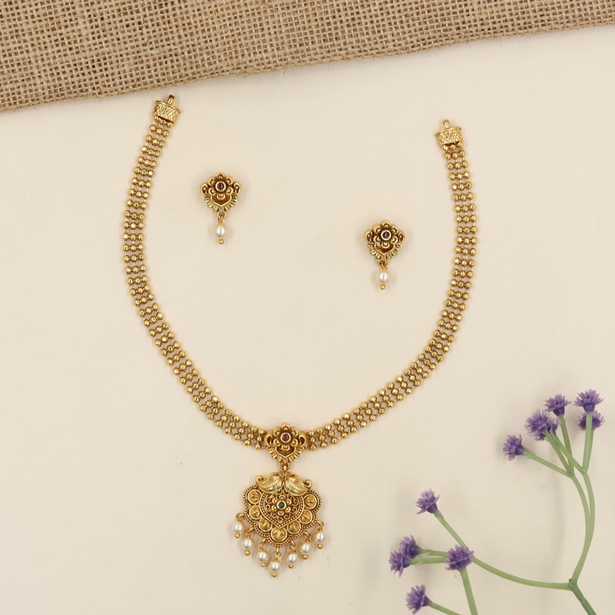 Floral Medallion Antique Necklace Set with Hanging Pendant