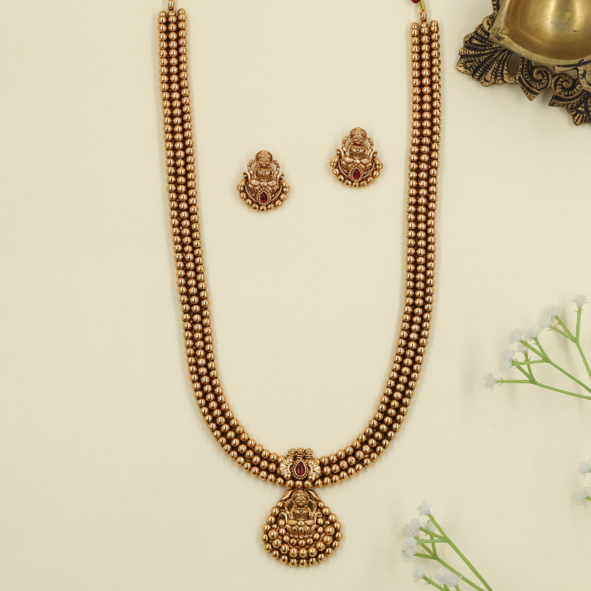 Grand antique necklace crafted with iconic lakshmi artistry