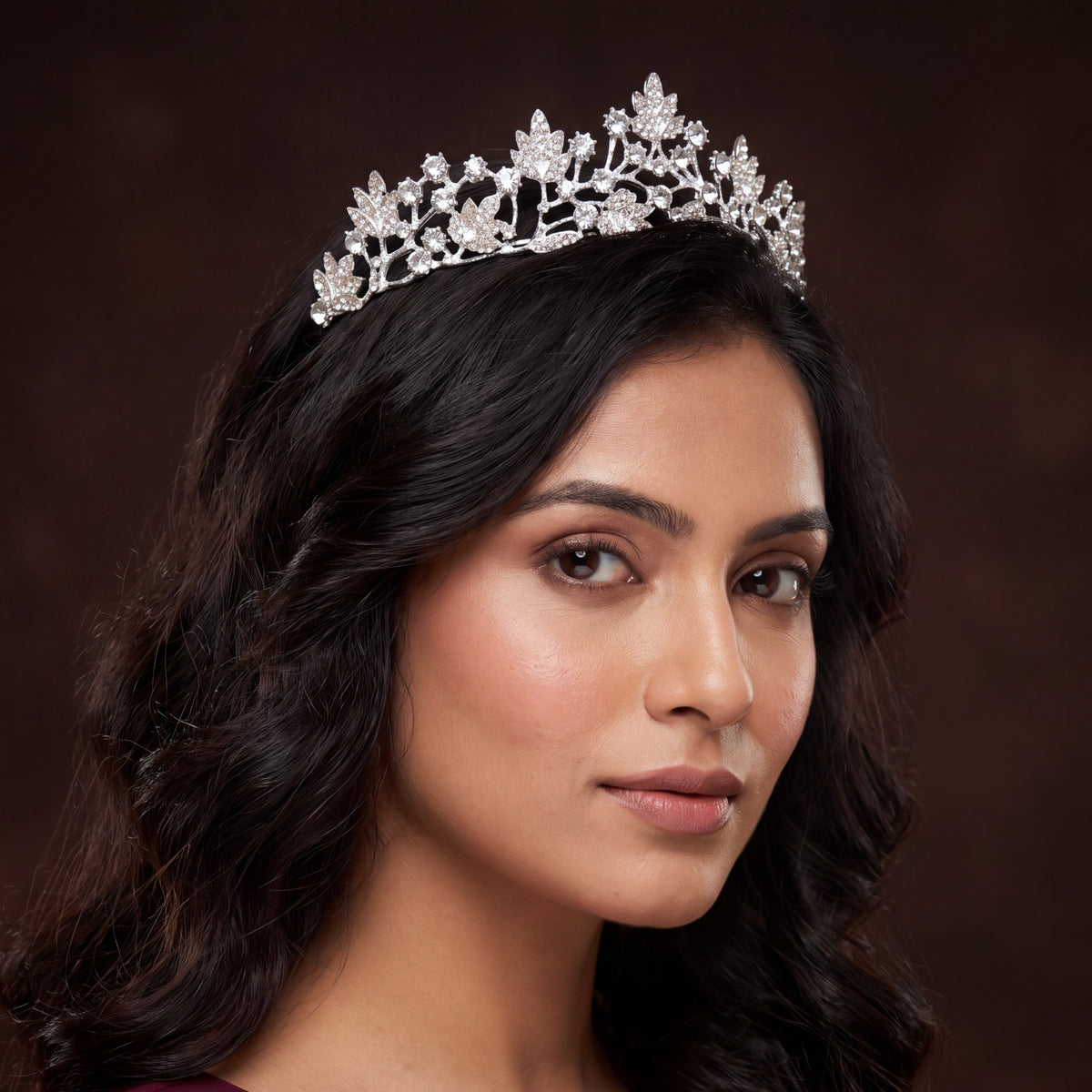 Blossom Crown With Graceful Branches And Openwork Accents