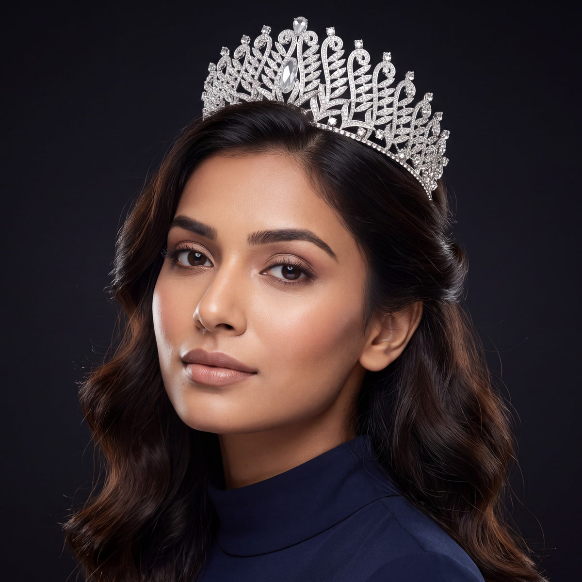 Vintage-inspired Crown with intricate leaf forms and elegant raised details