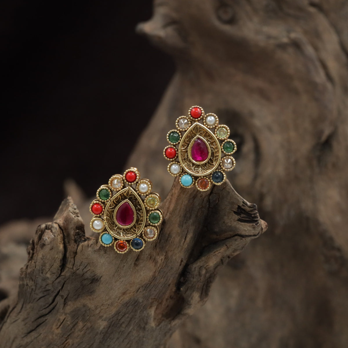 Premium Antique Stud Featuring a Circular Arrangement of Accents