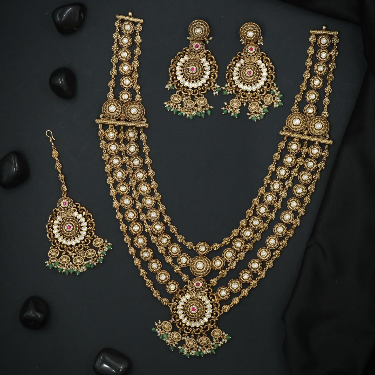 Silver Circular Panel Double-Layer Long Haara
