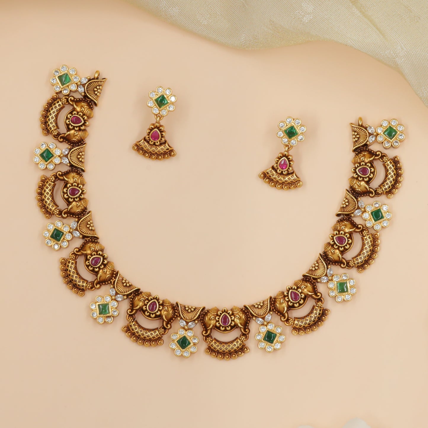 Elephant Arc Silver Necklace Set