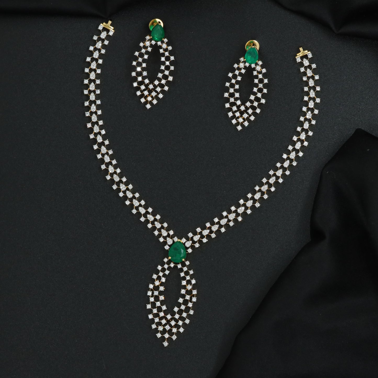 Silver Open Lattice Necklace Set