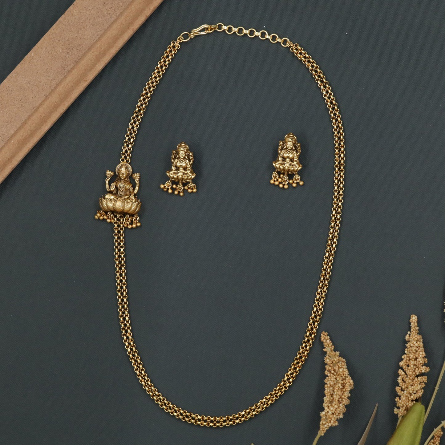 Temple-Style Lakshmi Silver Chain with Raised Figure Design