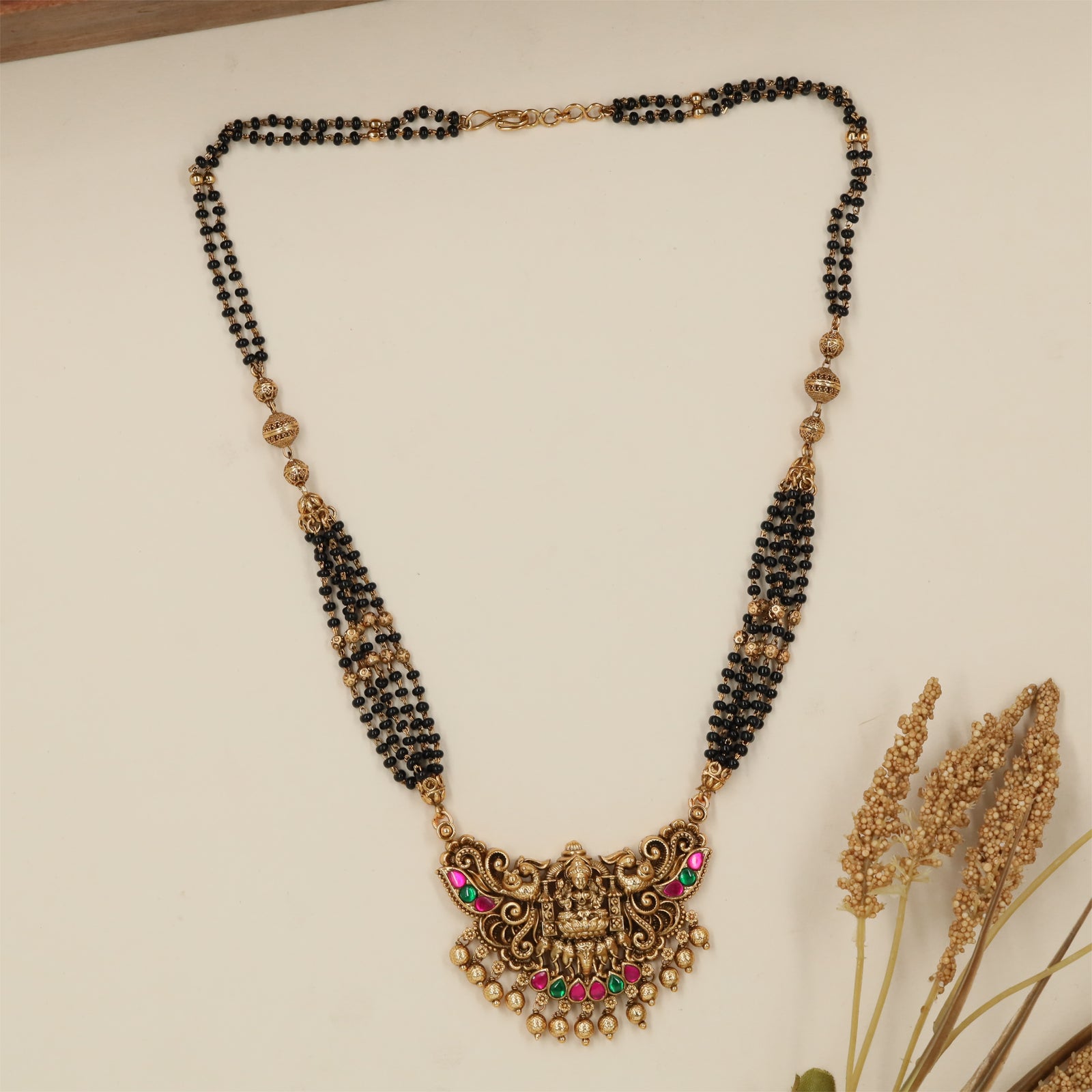 Traditional Bead Antique Mangalsutra with Sculpted Pendant Layout