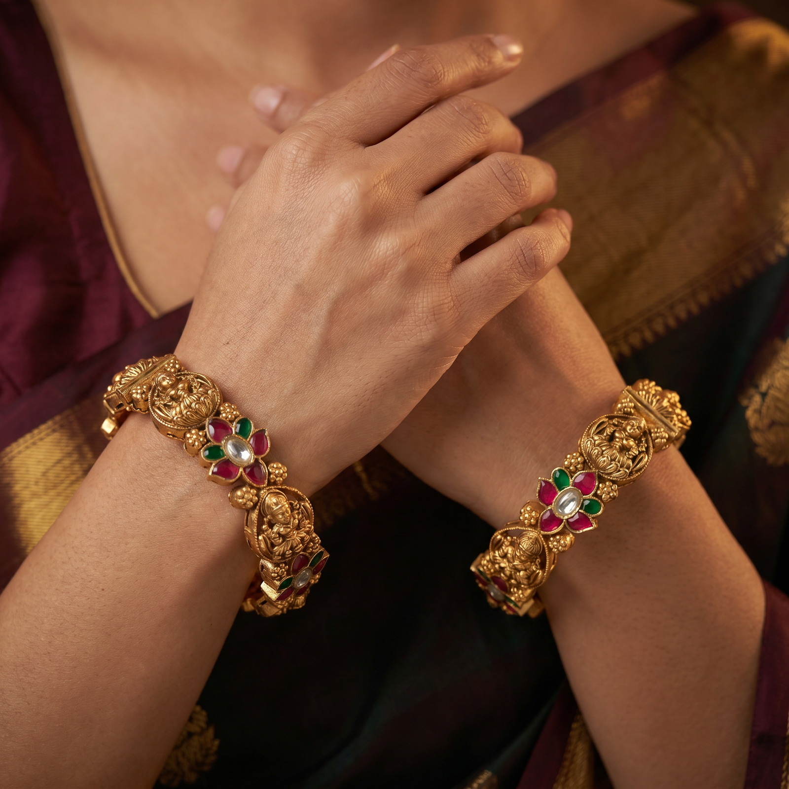 Royal Lakshmi Antique Bangles with Structured Temple Texture and Side Borders