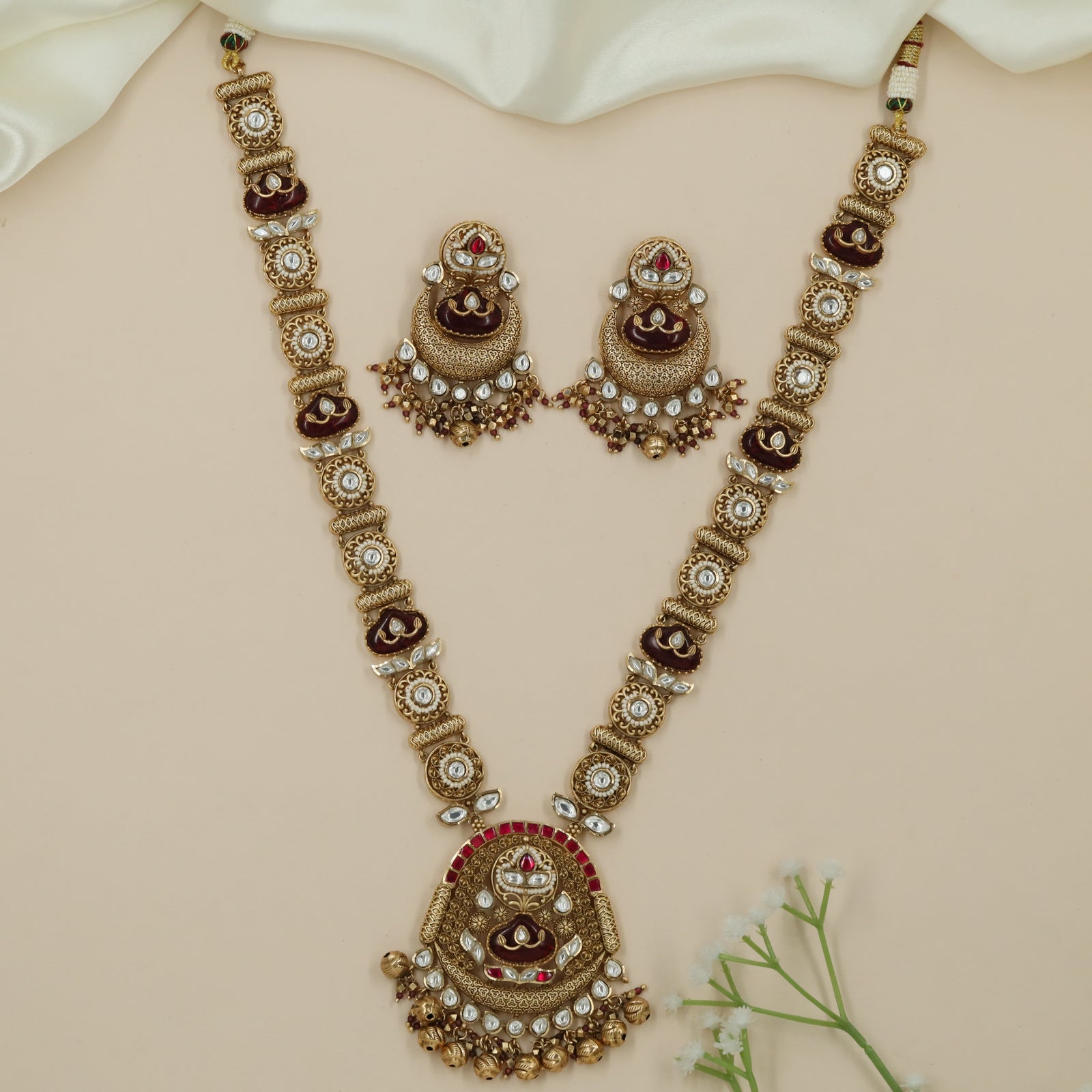 Blaze Disc Kundan Long Haara with Hanging Ball Border