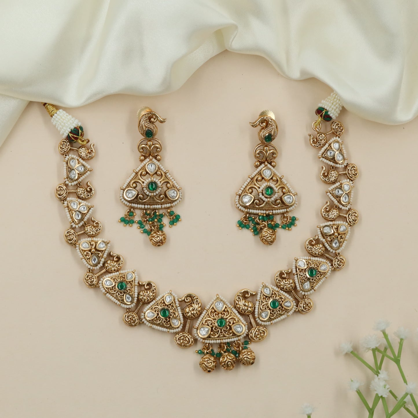 Curved Triangle Kundan Necklace with Peacock Ends