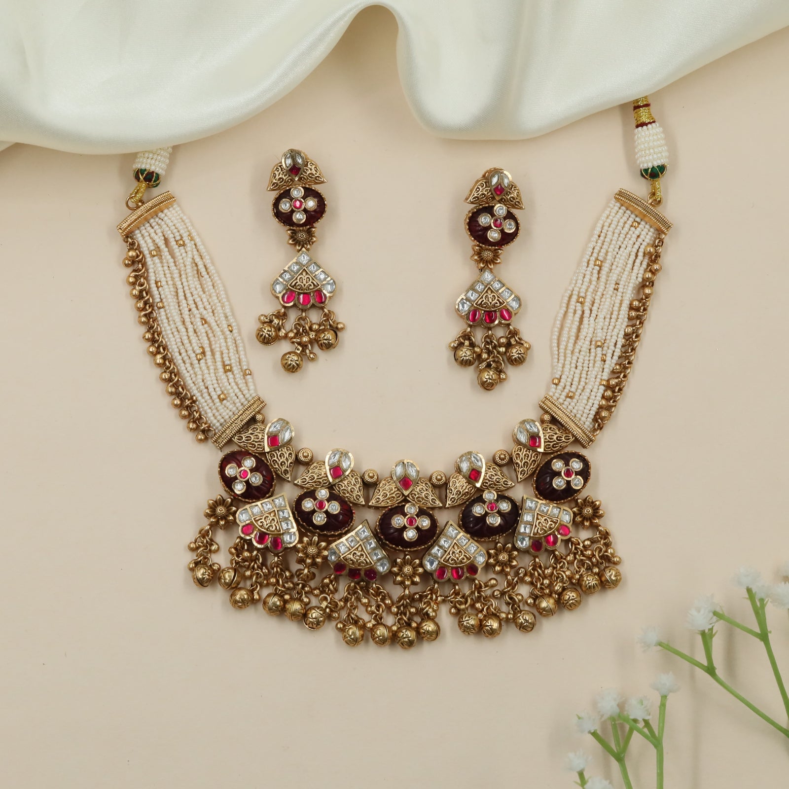 Grid Border Kundan Pearl Choker with Coin Style Connectors