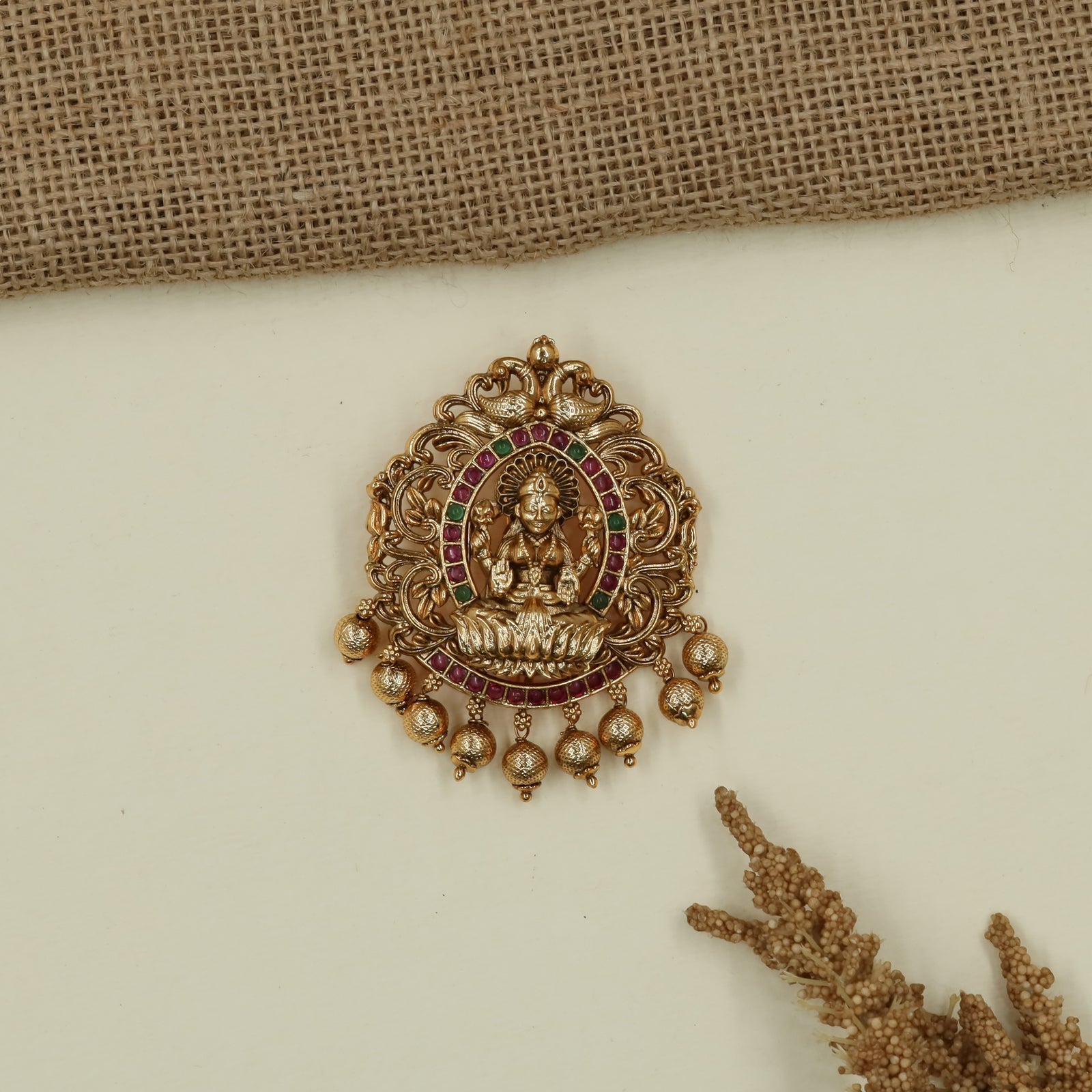Premium Lakshmi Jade Bille with Dense Scroll Border Work