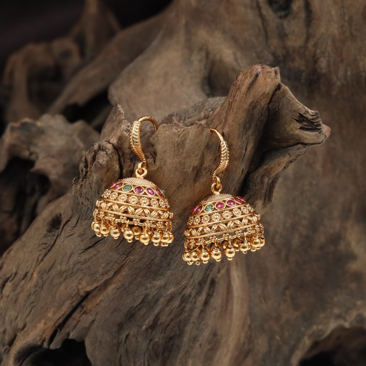 Heritage Dome Jumka with Ornamental Hanging Arrangement