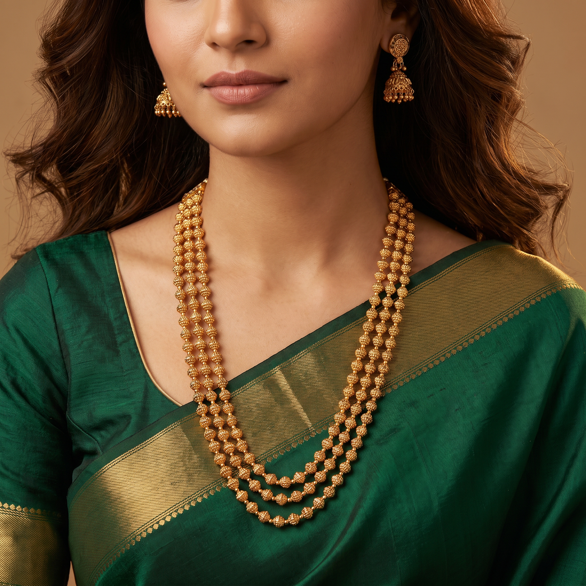Textured Ball Antique Beads Necklace with Triple Strand Detailing