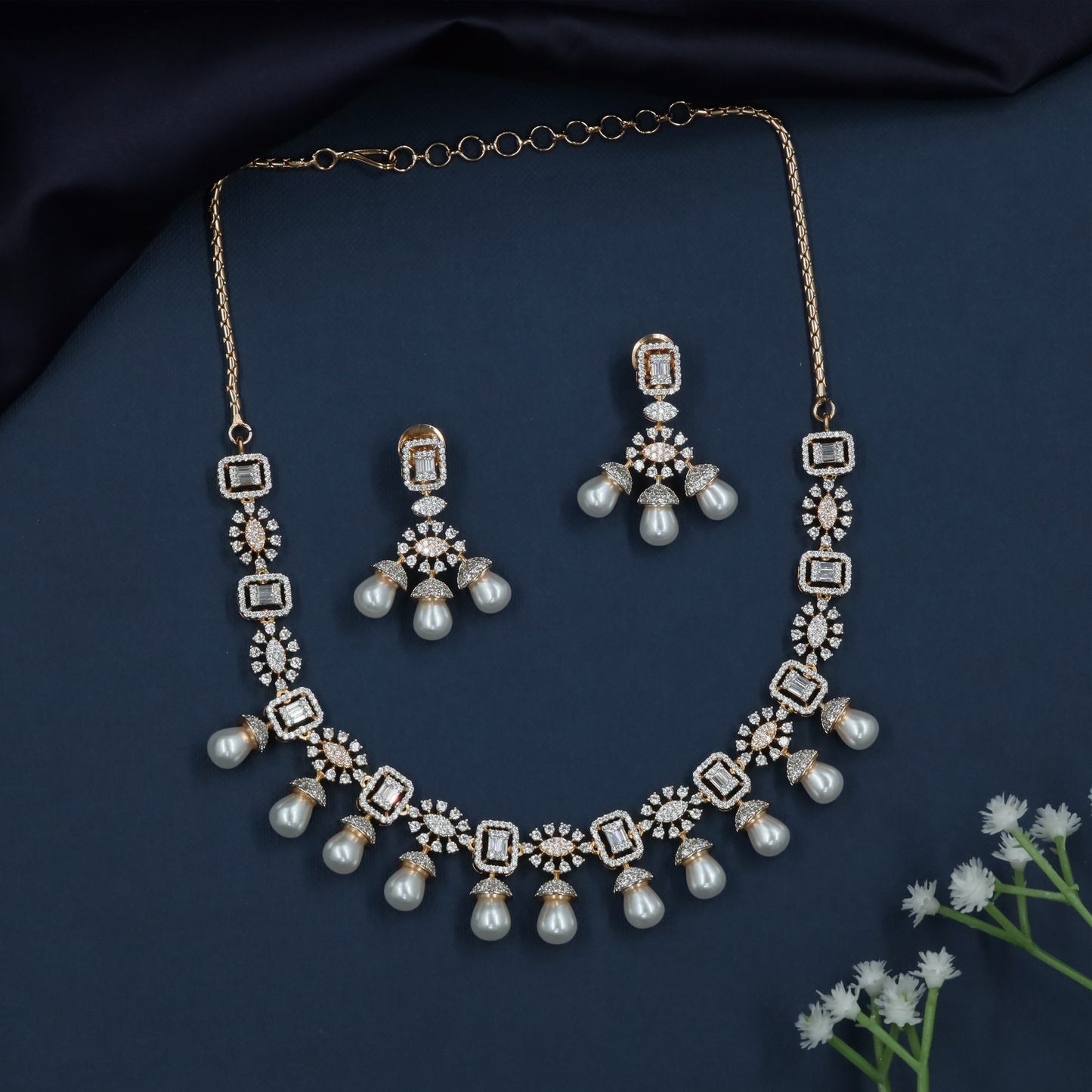 Glamorous Pearl Drop Wedding Necklace