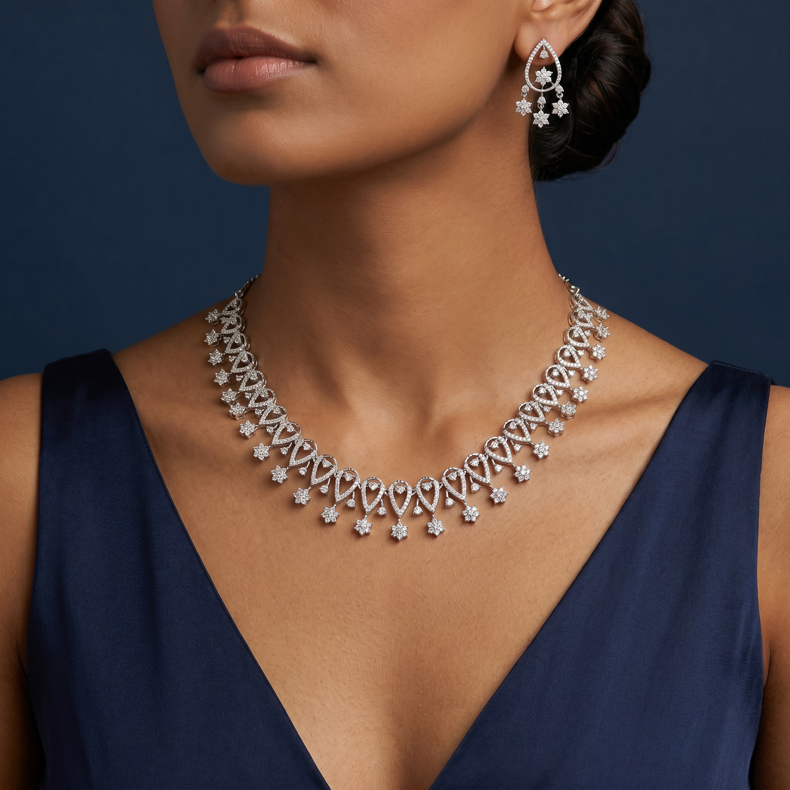 Scalloped Link Necklace with Star Drop Accents