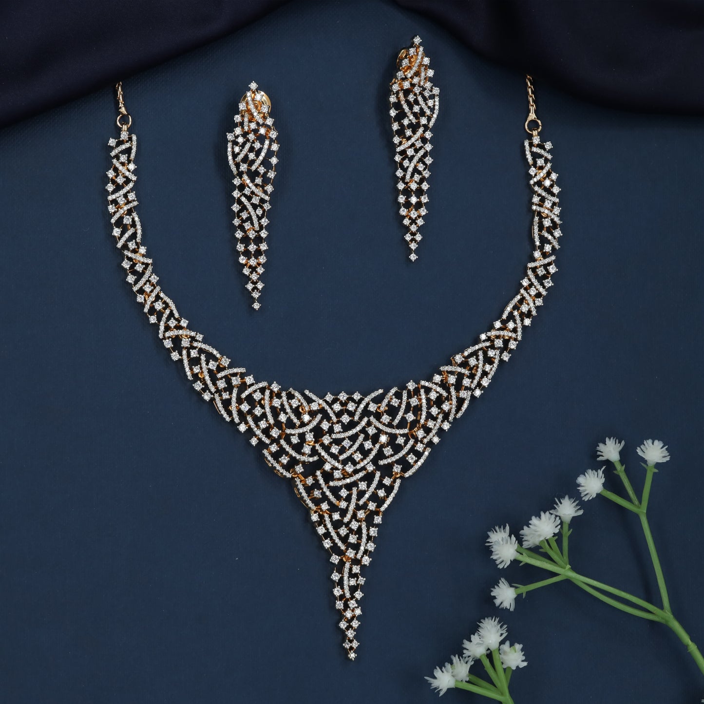 Interlock Weave Necklace with Cascading Border Styling